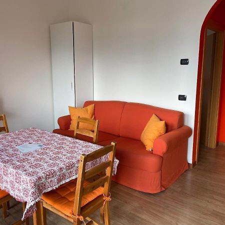 Apartments Panoramica มัลเชซิเน ภายนอก รูปภาพ