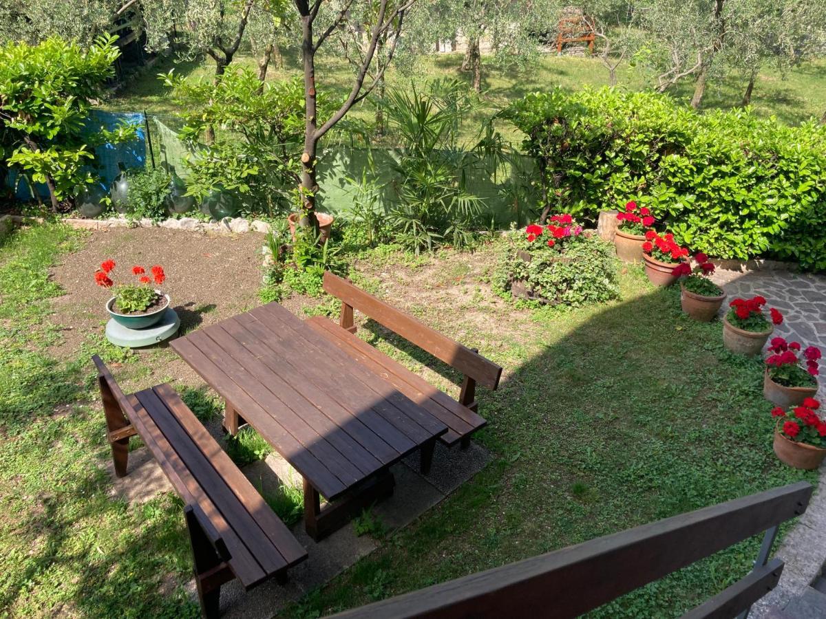 Apartments Panoramica มัลเชซิเน ภายนอก รูปภาพ