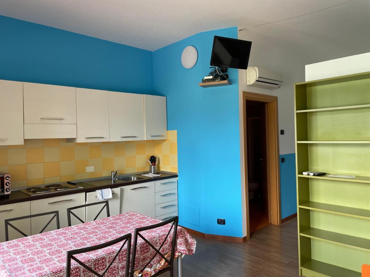 Apartments Panoramica มัลเชซิเน ภายนอก รูปภาพ