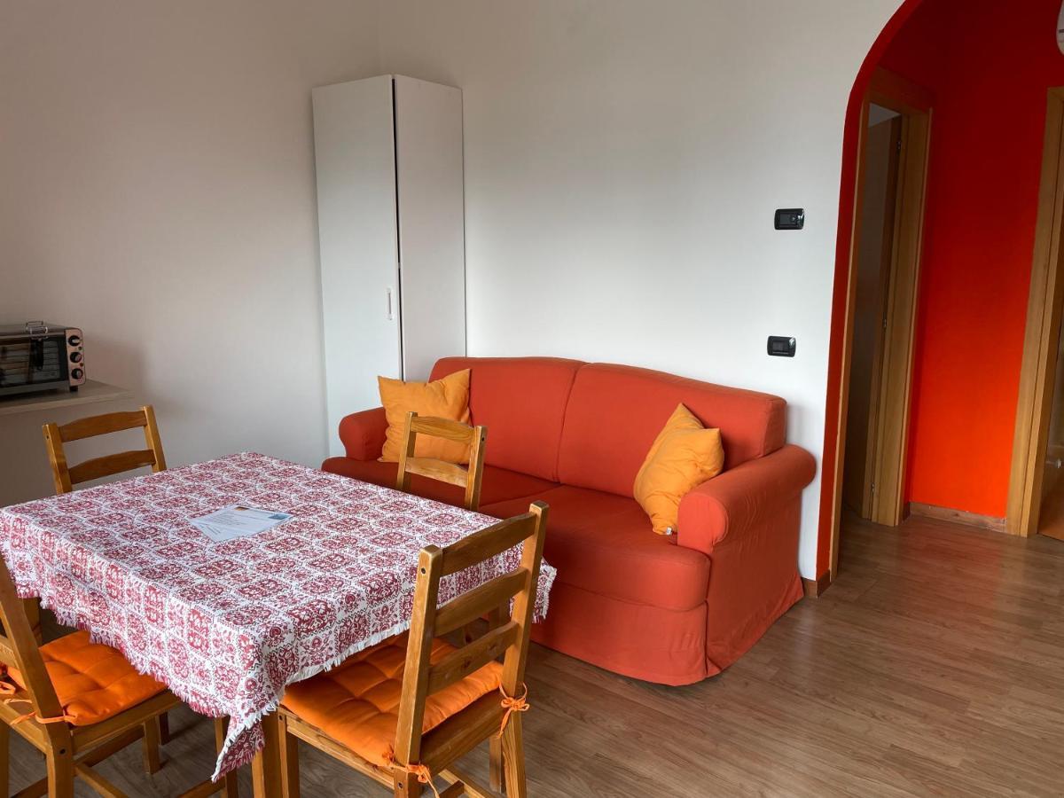 Apartments Panoramica มัลเชซิเน ภายนอก รูปภาพ
