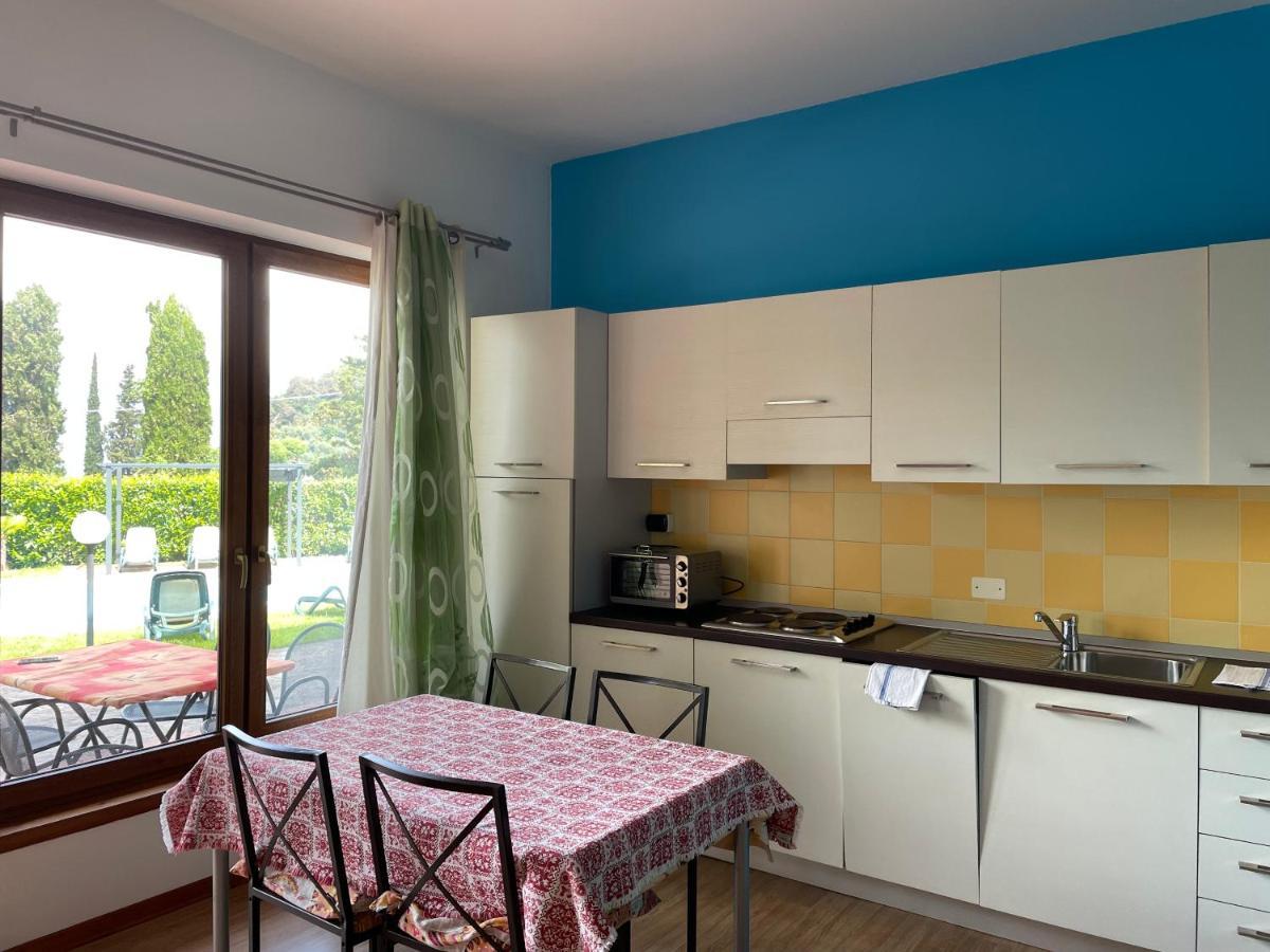 Apartments Panoramica มัลเชซิเน ภายนอก รูปภาพ