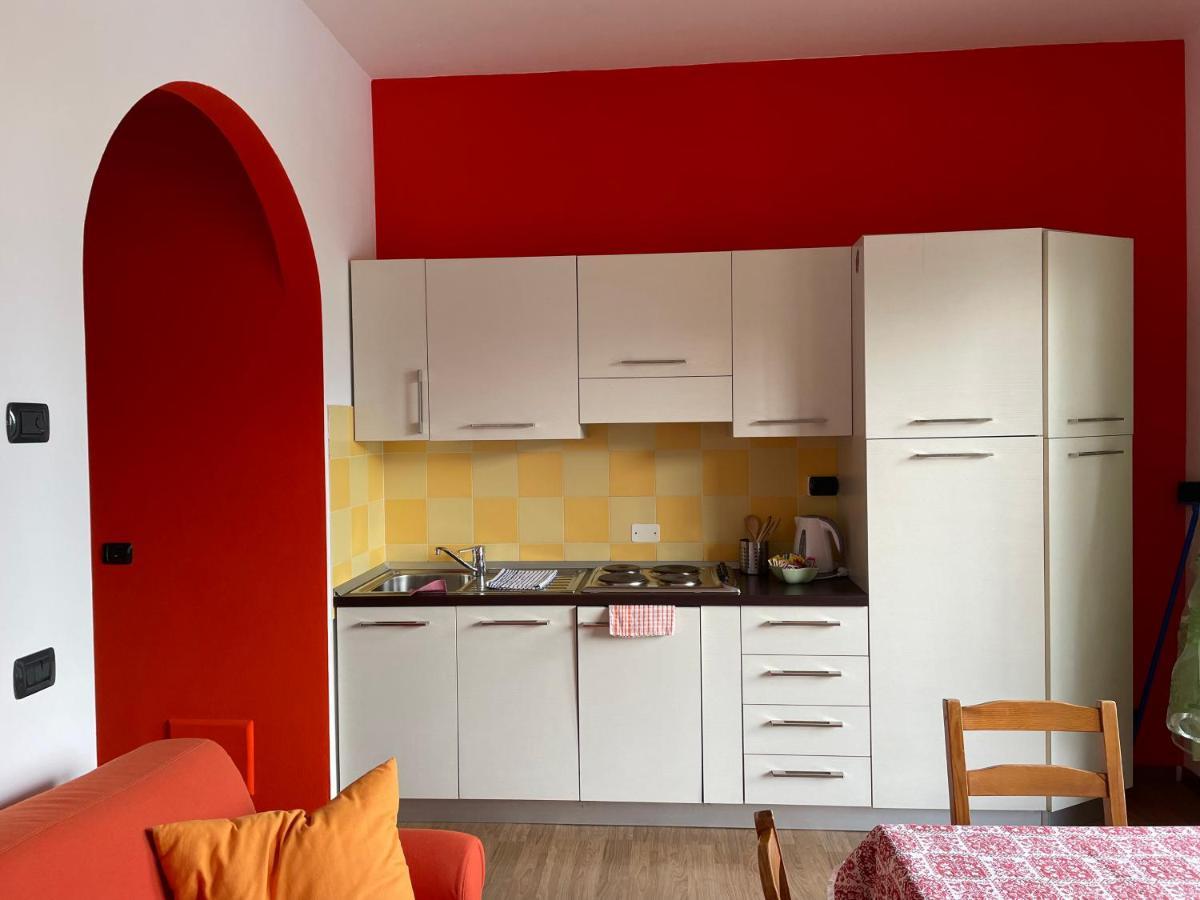 Apartments Panoramica มัลเชซิเน ภายนอก รูปภาพ
