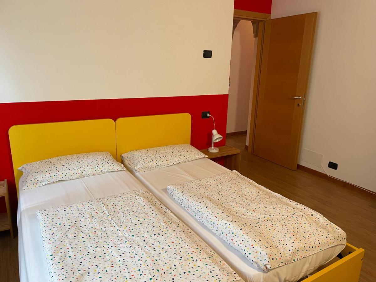 Apartments Panoramica มัลเชซิเน ภายนอก รูปภาพ