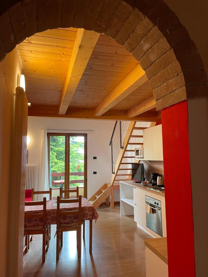 Apartments Panoramica มัลเชซิเน ภายนอก รูปภาพ