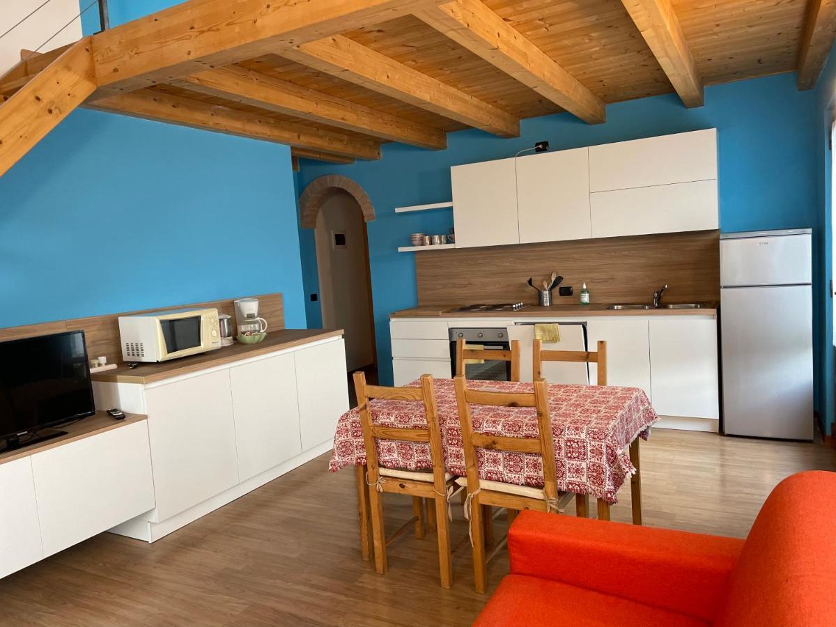 Apartments Panoramica มัลเชซิเน ภายนอก รูปภาพ